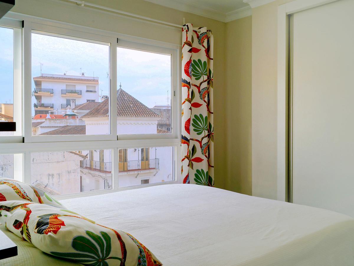 אסטפונה Apartment Plaza De Las Flores By Interhome מראה חיצוני תמונה