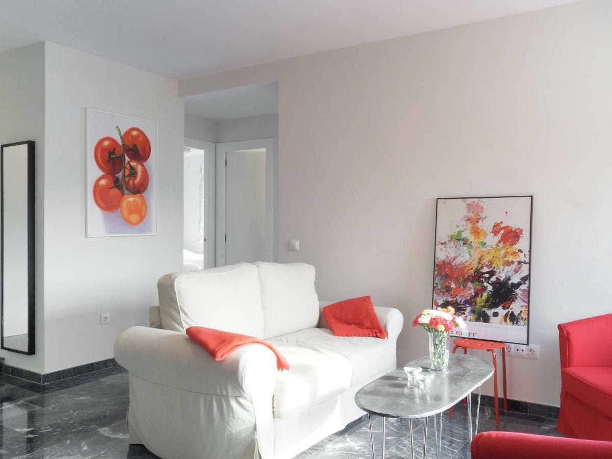 אסטפונה Apartment Plaza De Las Flores By Interhome מראה חיצוני תמונה